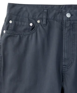 Ambassador Slim Fit: Chino